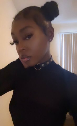 Discreet Dream Escort — Chocolate-Style, Skinny & Petite (24) - 1