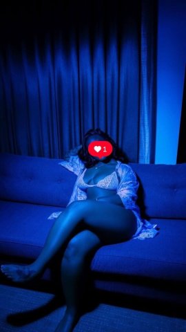Kansas City Female Escort — Incalls, Outcalls & Cardates (HHB, QV, BJ, BBQJ) - 1