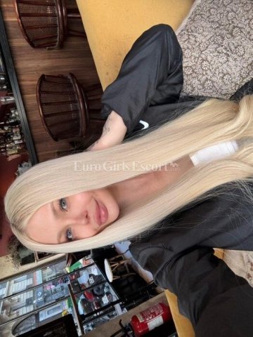 Anabell (Female) — GFE & classic sex, massage, oral — incall/outcall in Florence - 1
