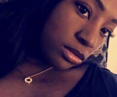 Palmdale/Lancaster escorts - Palmdale/Lancaster Curvy Busty Female Escort — Book a play session