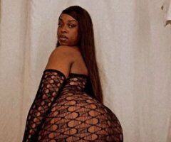 Mocha  (25) — High-end East Bay Escort, Curvy & Naughty - Image 11