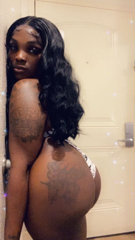 New Orleans Female Escort — Throat Stretch & Oral Special (Limited) - 1