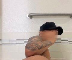 Matt hot - Image 2