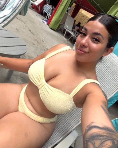 Female Escort in Fresno — car dates + outcalls - 1