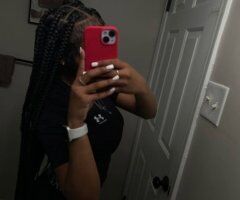 Louisville Petite Natural Female Escort (Incall/Outcall/Car Visits) - Image 2