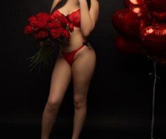 New in Town — Tulsa Female Escort (Hosting & Video/Facetime) - Image 2