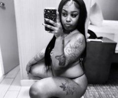 Discreet Creamy Wet Tight — Incalls, Outcalls w/ Deposit & Car Date - Image 4