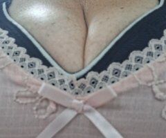 Detroit Female Escort — Sweet Lovin with Becky (No BB/No ANAL) - Image 2