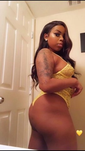 Simone here — Las Vegas Female Escort for video verification - 1