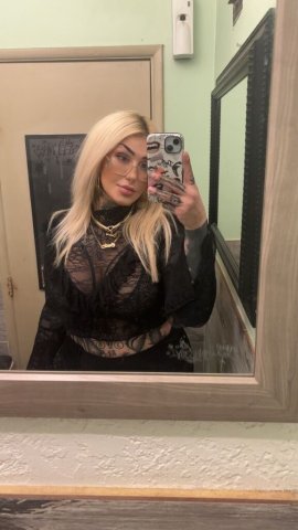 Las Vegas Female Escort — SplitTongued Goddess cum play - 1