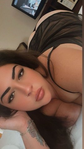 Northern Virginia Female Escort — 2 GRL Special (No Bare) - 1