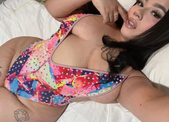 Inland Empire Female Escort — Thick & Fun “Sweet and Kreamy” size, FT verification - 1