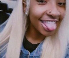 Milwaukee escorts - Milwaukee Thick Lightskin Ebony Escort (22) — Outcalls Only