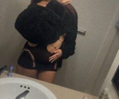 Kimberly in Inland Empire, CA — Host, Outcalls, Car Dates - Image 2