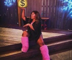 Peoria IL Boss Lady — Thick, well-kept escort (STD-free) - Image 5