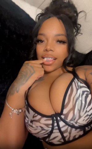 Amber — Two-Girl Adult Escort in Odessa/Midland (FaceTime & Shows) - 1