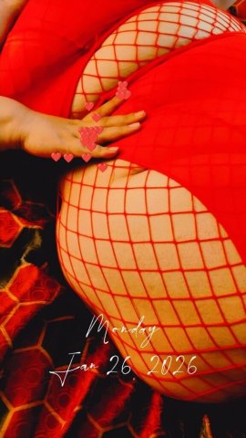 Incall/Outcall — Chicago Female Escort - 1