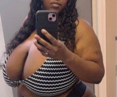 Kennya (Chicago) Pretty & Thick Female Escort — calls only - Image 4