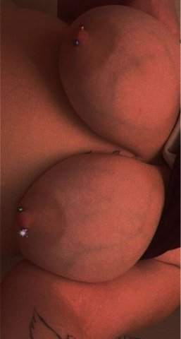Lawton Plus Size Female Escort — Discreet Availability - 1