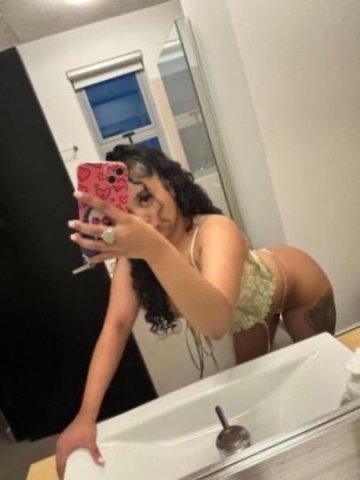 Cum Over & Play, Calliente Y Jugosa Papin—24, Mature Discreet Female Escort (Palmdale/Lancaster) - 1