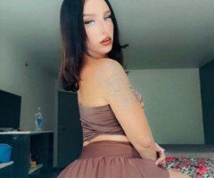 Portland Oregon Female Escort — half hour, hour, or multiple hours - Image 8