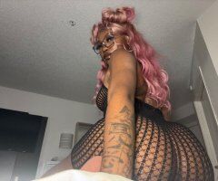 Minneapolis / St. Paul escorts - Minneapolis/St. Paul Female Escort — Incall, Wet Sessions & Nuru Massages