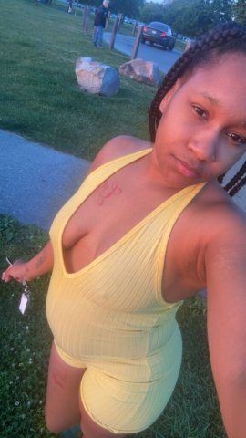 Cleveland Female Escort — 150 min & 250 hr - 1