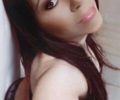 Houston, TX Long-Haired Brunette Female Escort — Discreet Companionship - Image 5
