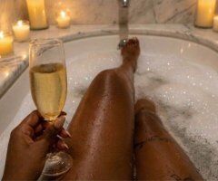 Kansas City, MO Outcall Only Female Escort — QV Special till 1PM - Image 2