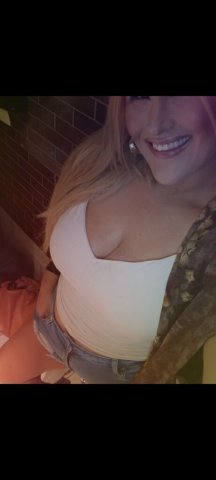 Houston Blonde Female Escort — Thick Blonde Outcall (Video Verification) - 1