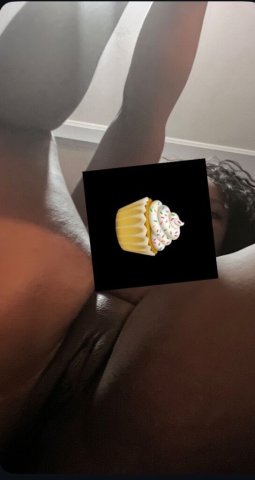 Baton Rouge Female Escort — Petite & Thick - 1