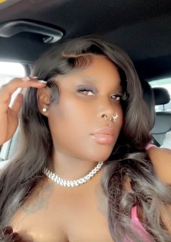 New Orleans Female Escort — Incalls only, one leg due to a gunshot - 1