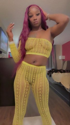 Tri-Cities Female Escort — fast call/text pickup, no negotiations - 1