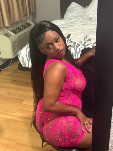 Dallas, TX Short Thick Fun — Incall, Facetime, Outcall - 1