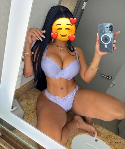 Hampton, Virginia Female Escort — Love-focused dates - 1