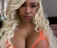 Sienna (5'1) Curvy Female Escort — Outcall Only - Image 2