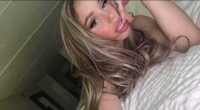 Minneapolis/St. Paul Adult Fun Escort - 1