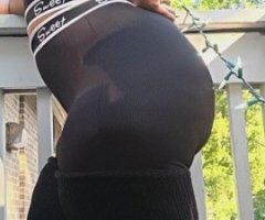 Paradices Thick Round Juices Massage + Foot Fetish — Hickory, NC - Image 10