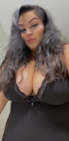 Discreet Female Escort in Fredericksburg, VA — Spanish-speaking Eliana (Outcall) - 1