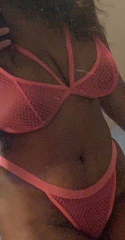 Marion Oaks Female Escort — Elegant/Classy Lady (38) - 1