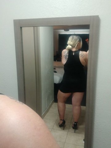 Long Beach, CA Luxury Gentleman Escort & Upscale Massage (Fetish Friendly) - 1