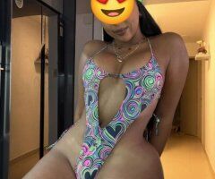 Angela, escort latina — servicios vaginal y oral, posiciones - Image 2