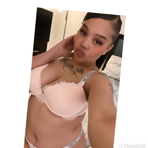 Leilani in Stockton — Slim Thick Filipino & Mexican Female Escort - 1