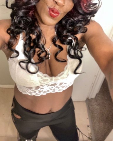 Cleveland West Side Female Escort — 27 Special Outcalls - 1