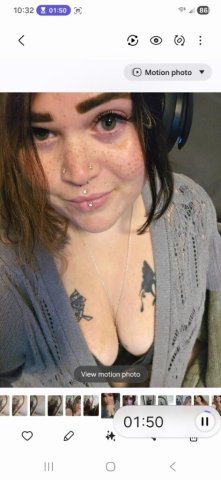Columbia Bratty Gamer Girl (Curvy) — Left-Arm Amputee - 1