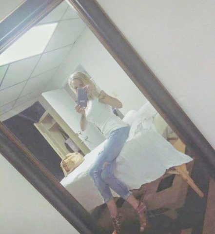 Nurse Lilly — Female Escort (Incalls near 101 & Peoria, West Valley) until 4 pm - 1