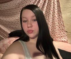 Greenville SC 18 Female Escort — 2 Girl Sessions (FaceTime & Content) - Image 2