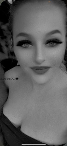 Cleveland Ohio Female Escort — live video, FaceTime phone sex & sexting - 1