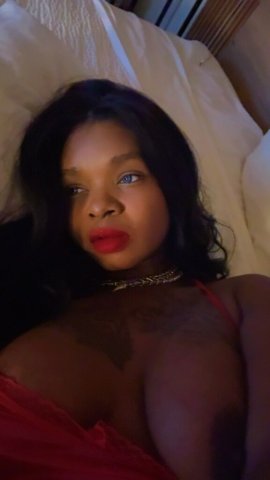 Santa Barbara CA Female Escort — sensual body-to-body massage booking - 1