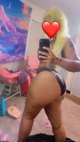 Columbus, Georgia Female Escort — Juicy Booty - 1
